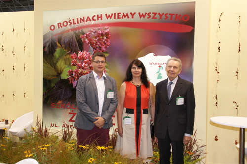 sierplanten coniferen loofbomen tuinheesters